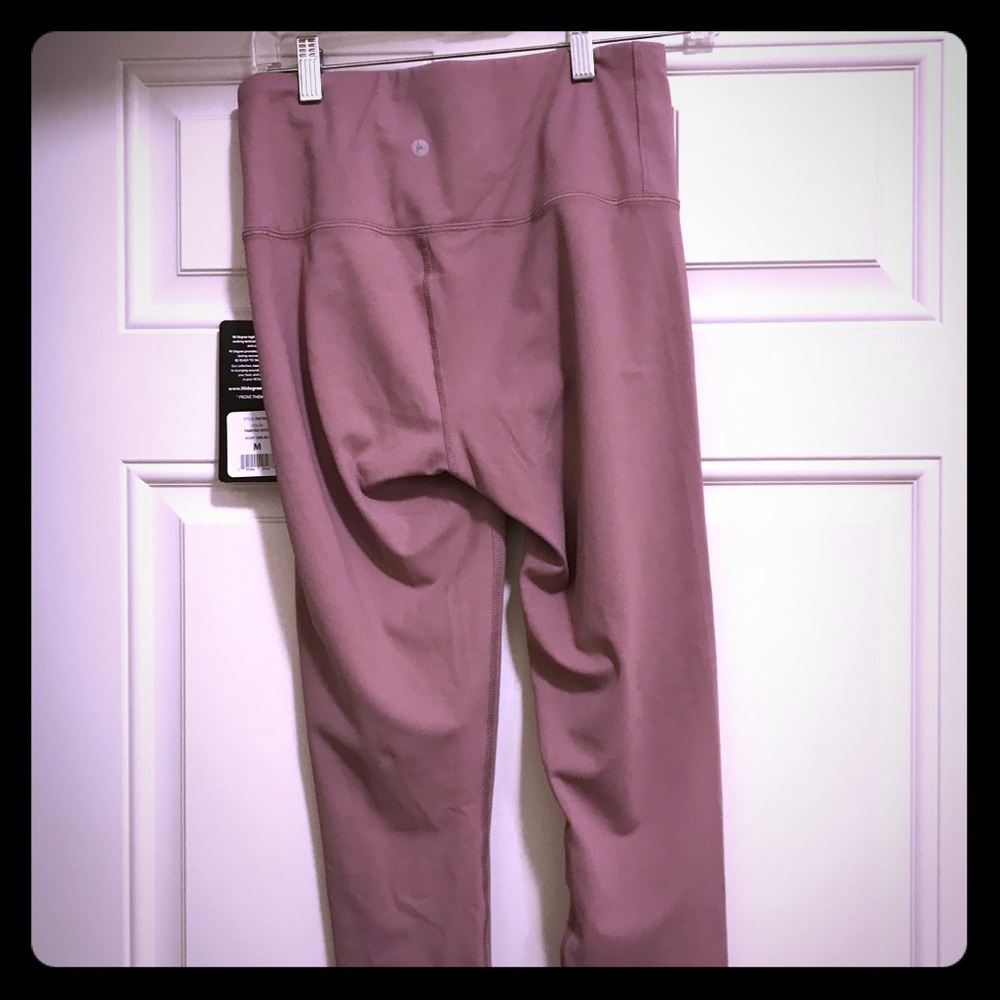 Work out ankle length leggings size M